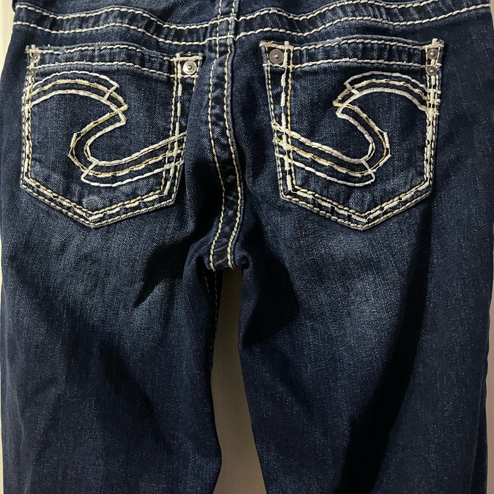 Silver suki bootcut jeans size 25/32
Like new. Smoke free home